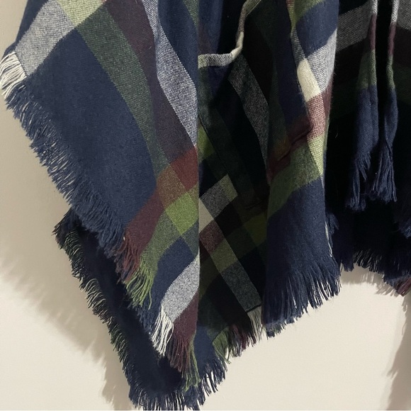 Bp. Women's Cozy Blanket Wrap Shawl Cape Open Front Poncho Tartan - Picture 7 of 9
